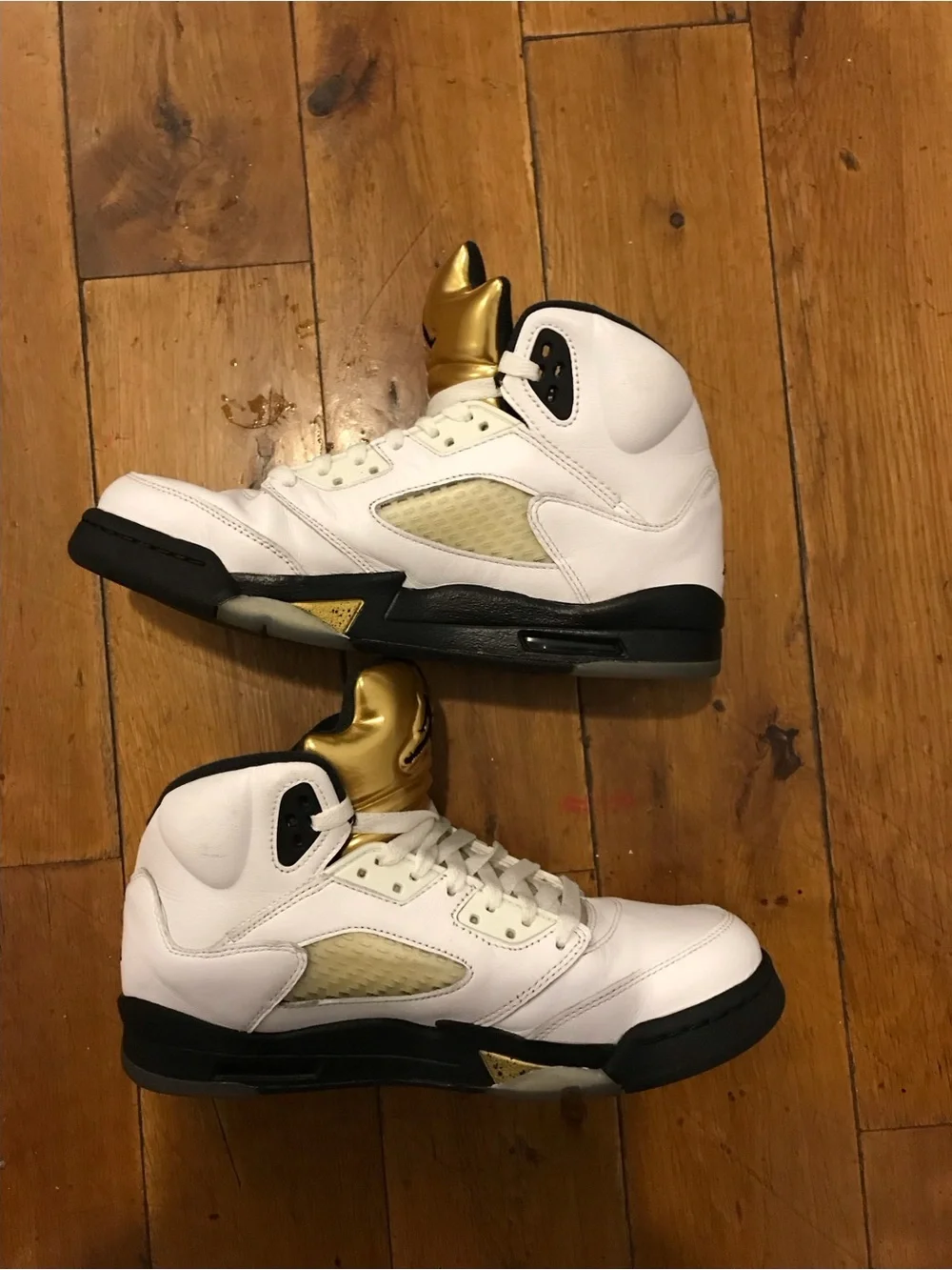Air Jordan 5 Retro White Gold Black
